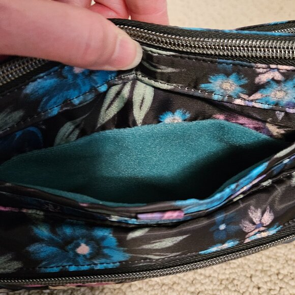 Lug Stretch crossbody NWT in Bloom Black - Picture 3 of 7